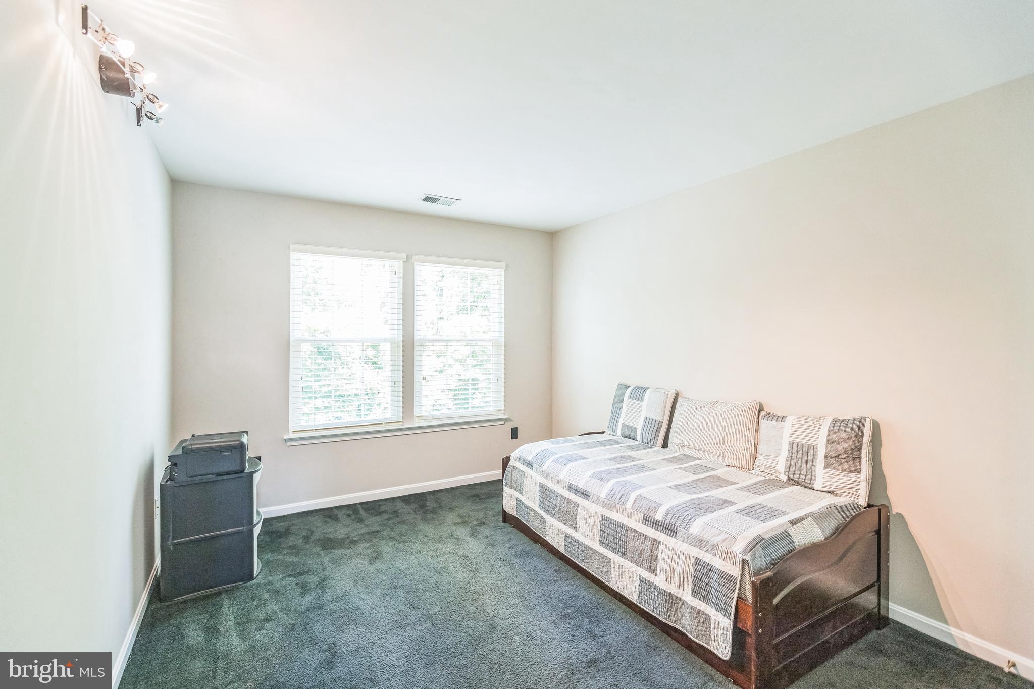 CLINTON VIEW 02 - Residential