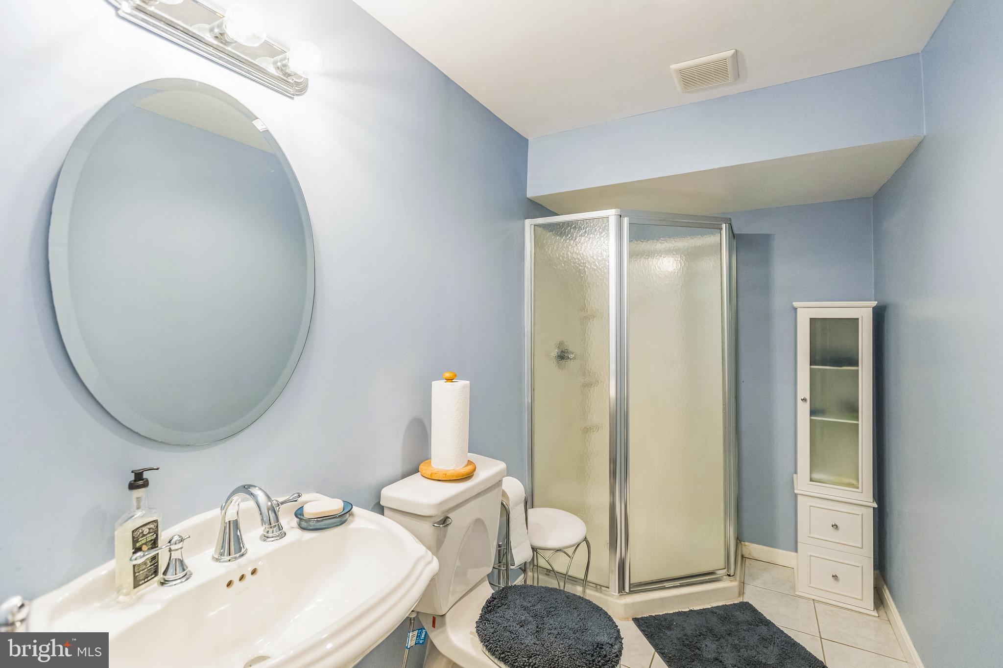 CLINTON VIEW 02 - Residential