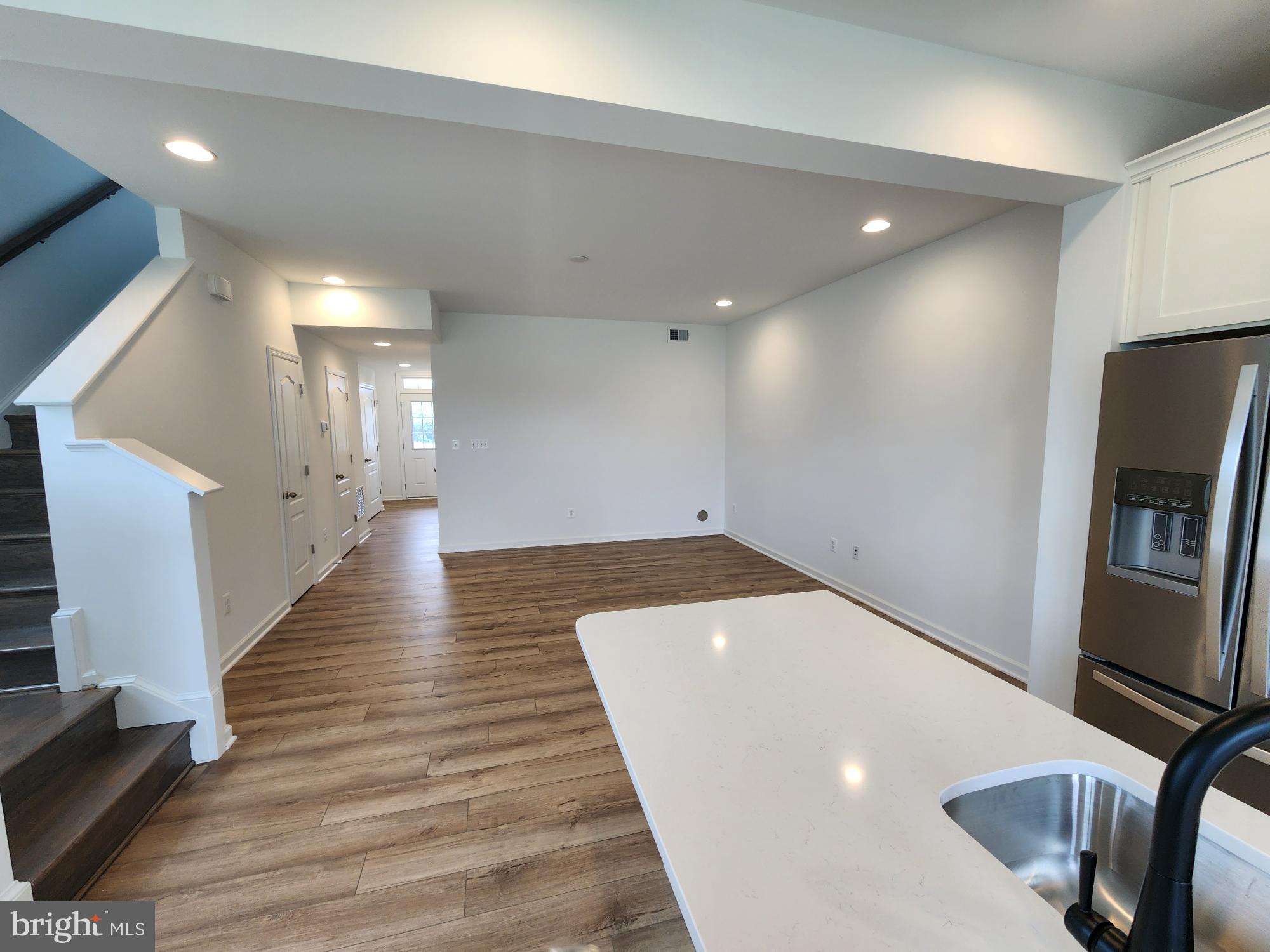 MARTINSBURG STATION - Residential Lease