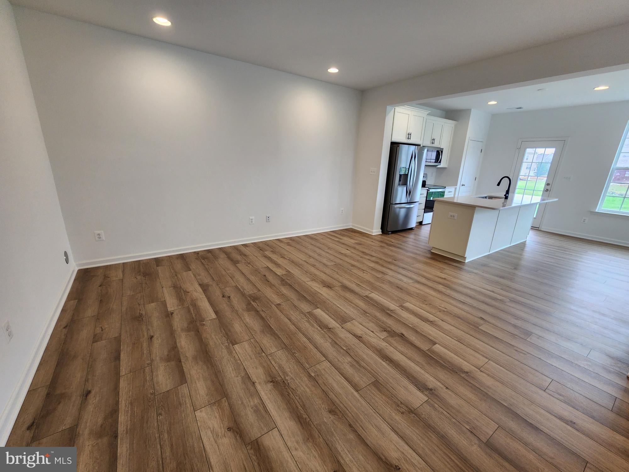 MARTINSBURG STATION - Residential Lease