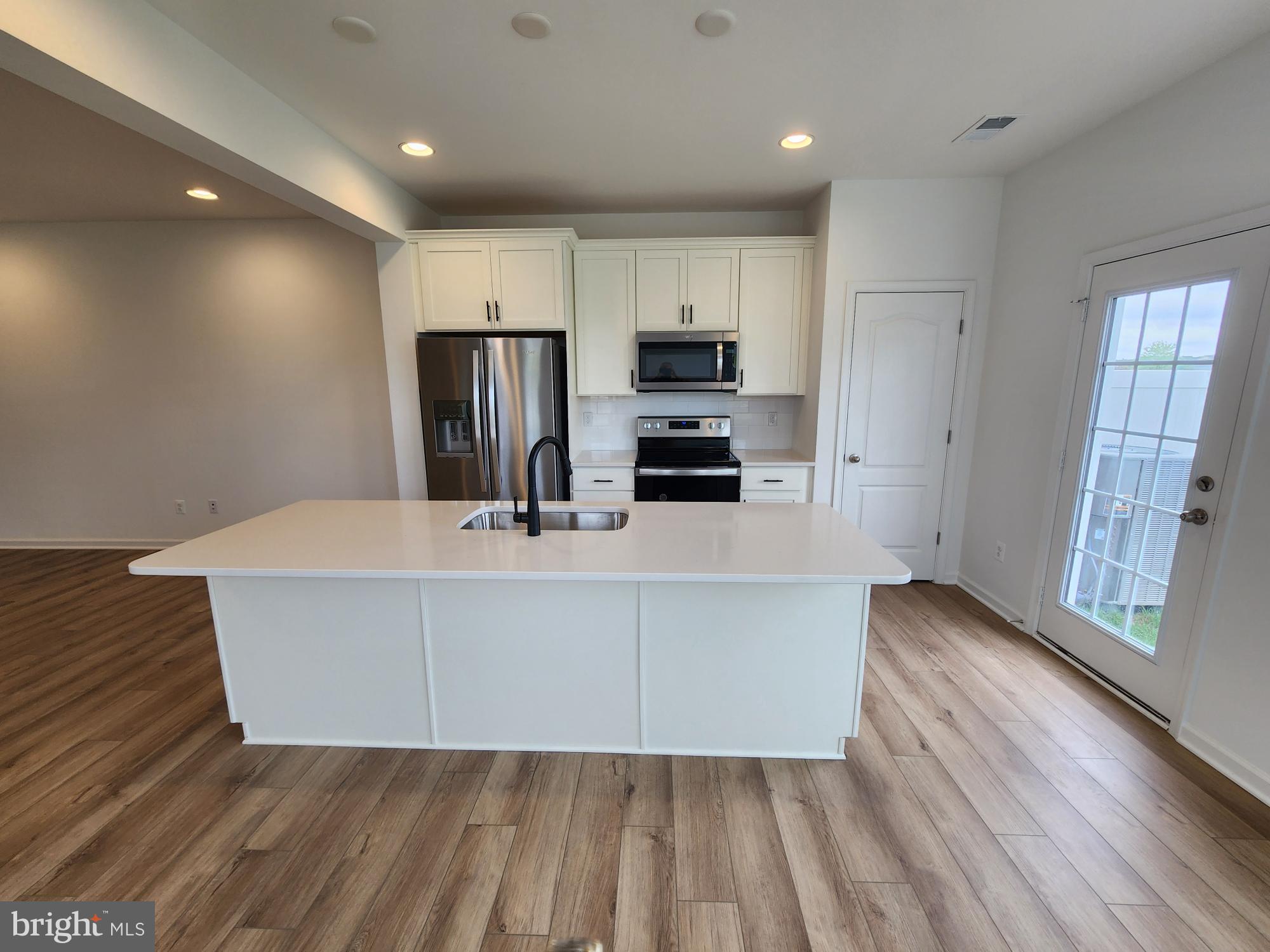 MARTINSBURG STATION - Residential Lease