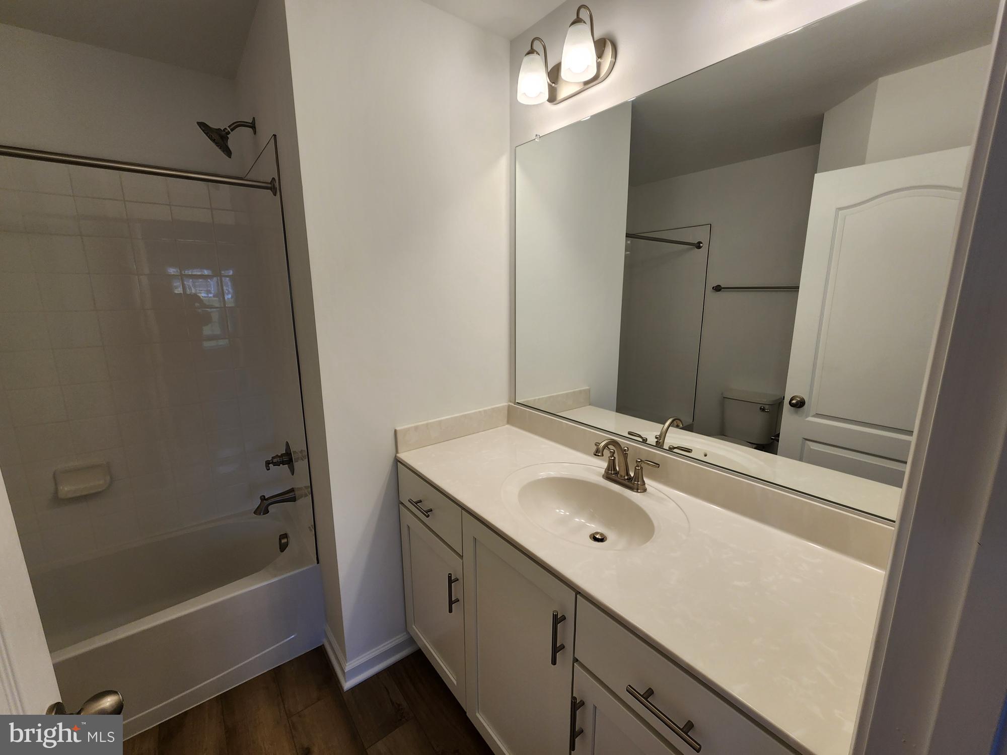 MARTINSBURG STATION - Residential Lease