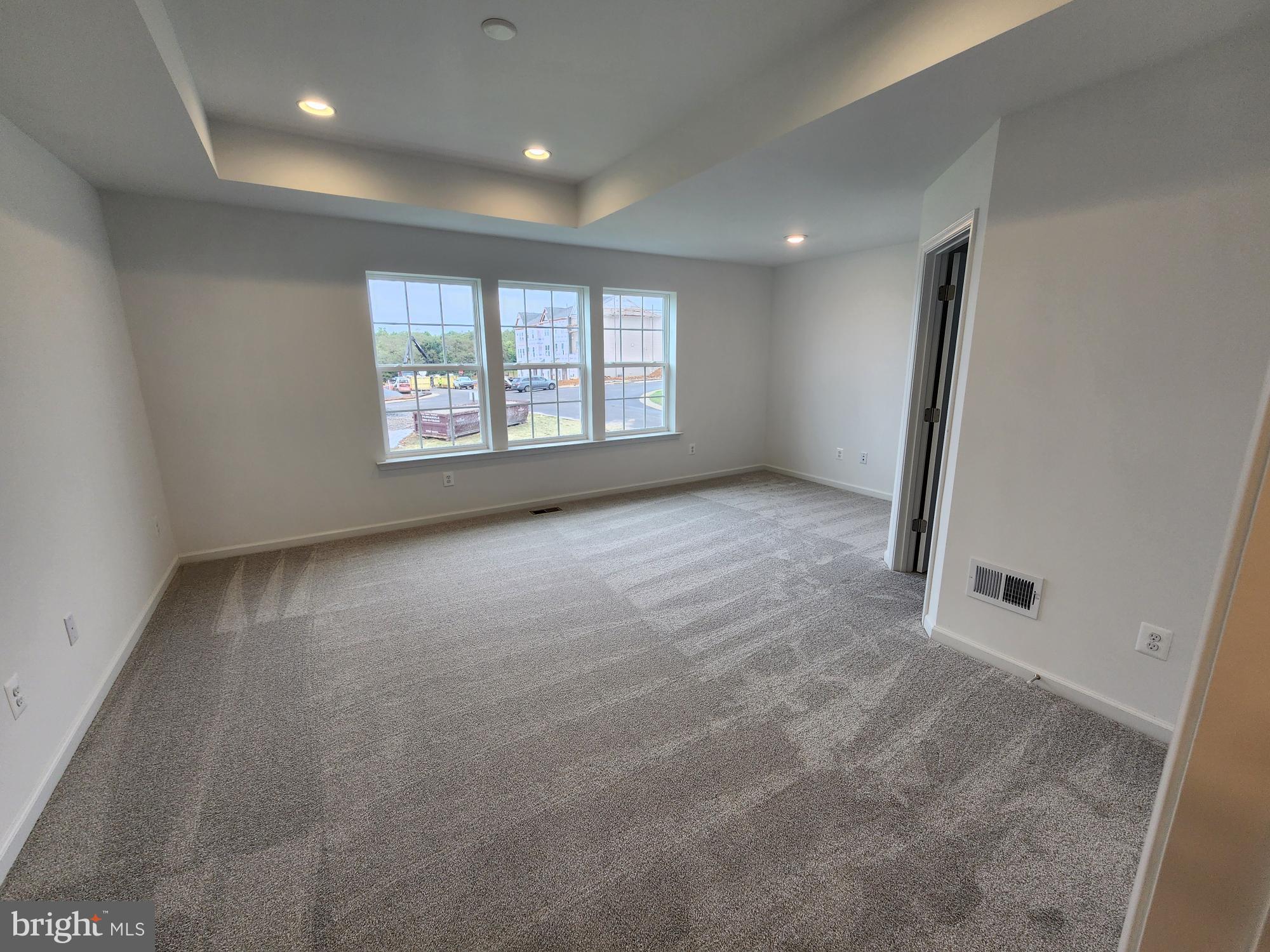 MARTINSBURG STATION - Residential Lease