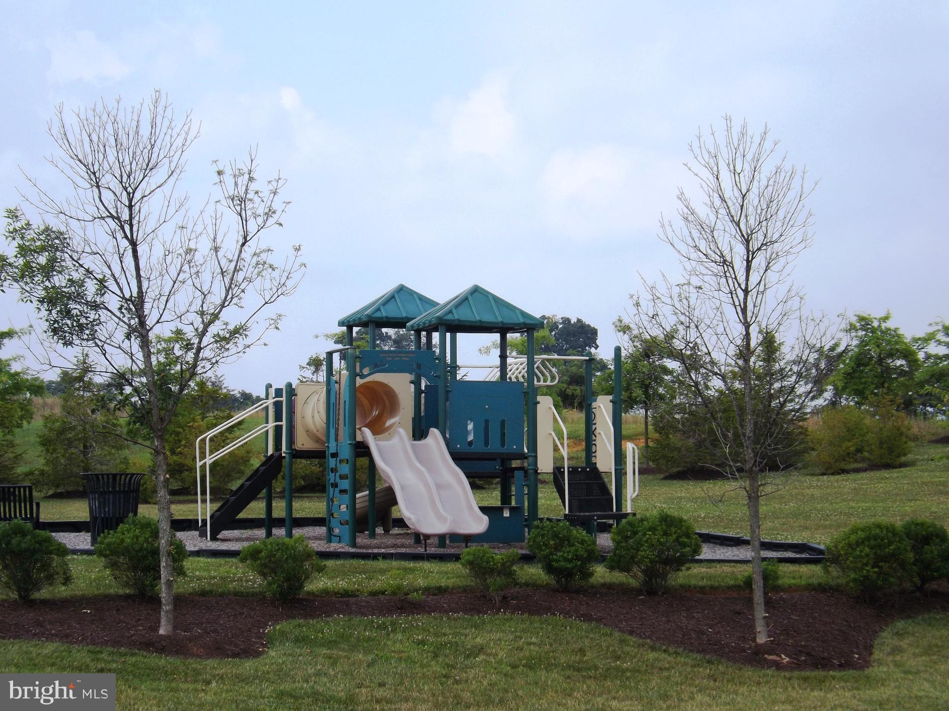 MARTINSBURG STATION - Residential Lease