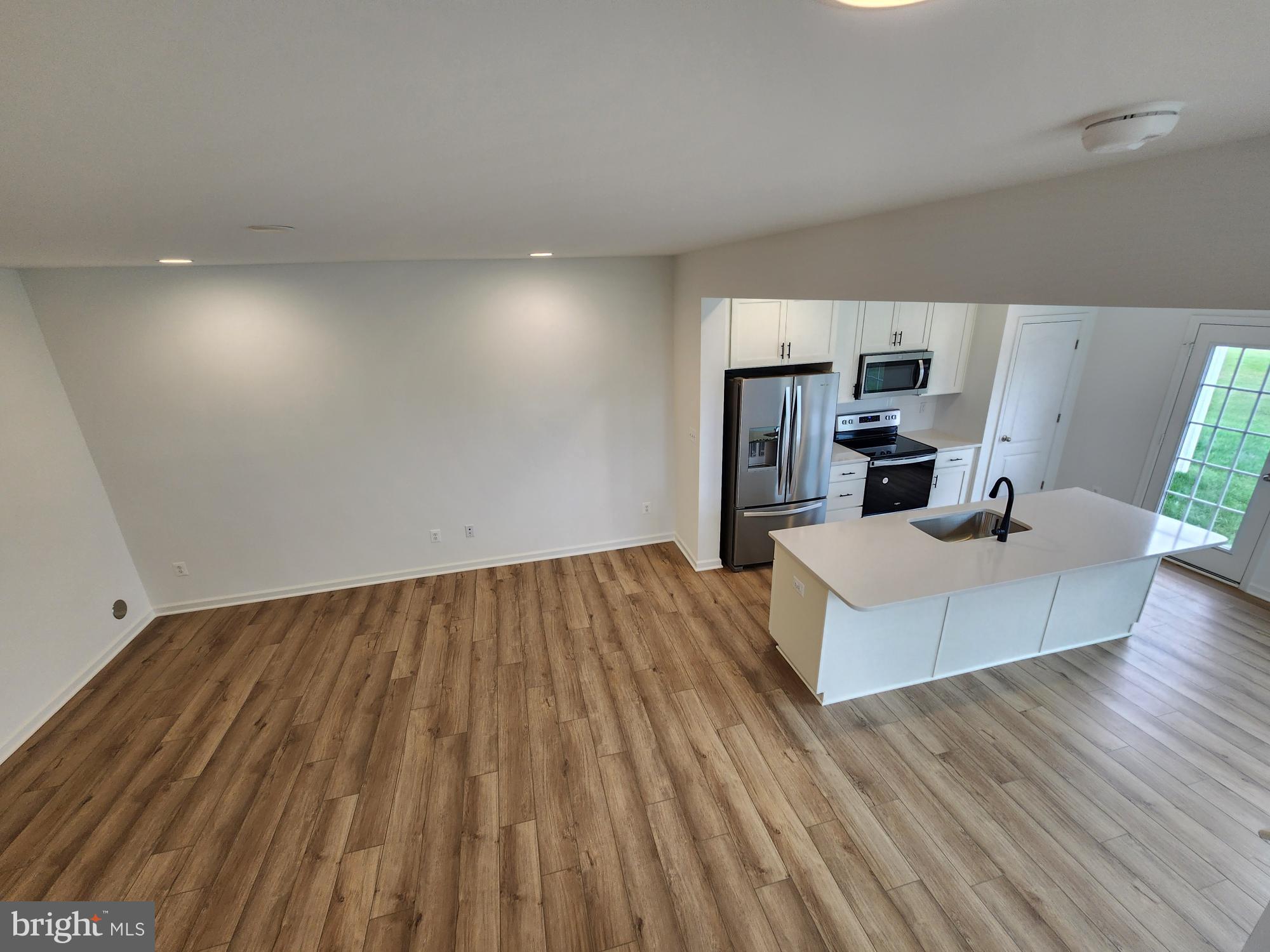 MARTINSBURG STATION - Residential Lease