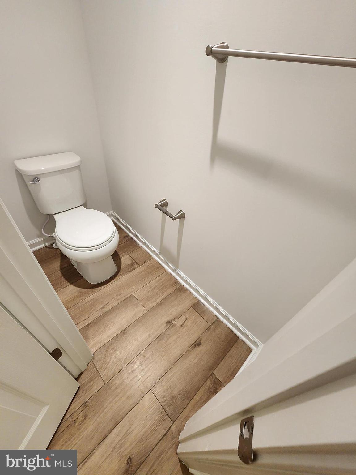 MARTINSBURG STATION - Residential Lease