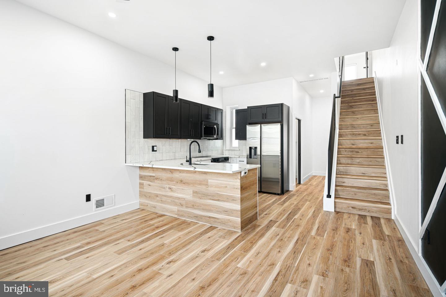 Welcome Home to this beautifully constructed duplex. Unit 2 is a bi-level spacious 3 bedroom with 3.5 bathrooms. This unit is bathed in natural light and thoughtfully designed with a modern kitchen inclusive of stainless steel appliances, white shaker cabinets and quartz counter tops. The bi level layout provides ample space and function. The unit comes with washer dryer and central air & heat. $35 flat water fee. Tenant pays electric.
Located in the thriving Strawberry Mansion neighborhood, this location offers quick access to public transportation, parks & recreation, shopping and many other conveniences. This property is fur baby friendly. (Pet Dep: $250 cats/$500 dog under 25lbs).
Schedule your tour today to find your new place to call home!
Rental requirements below:
1) first and double security to move in.
2) $45 non refundable application fee per applicant for credit and background check. Application via Rentspree
3) must be able to provide proof of income of at least three times the monthly rent (net income).
4) 600+ credit score.