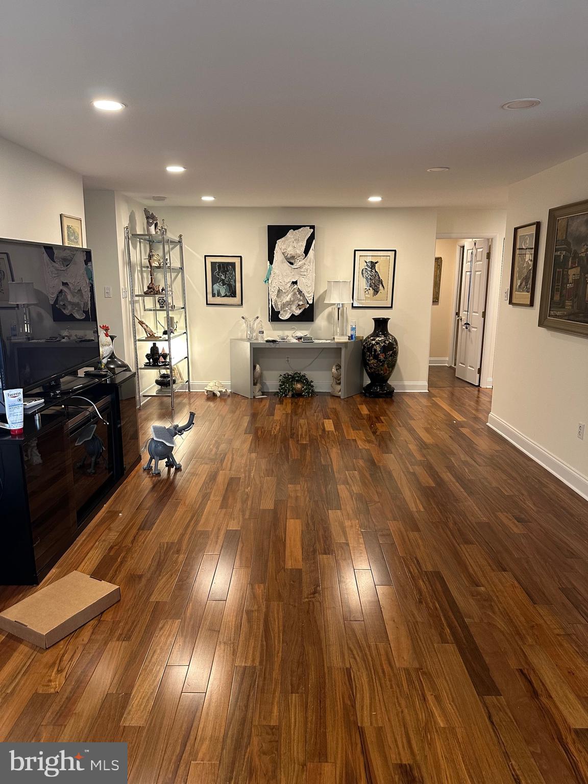 OAK HILL - Residential Lease