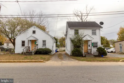 15 & 17 E High Street, Seaford, DE 19973 - MLS#: DESU2074612
