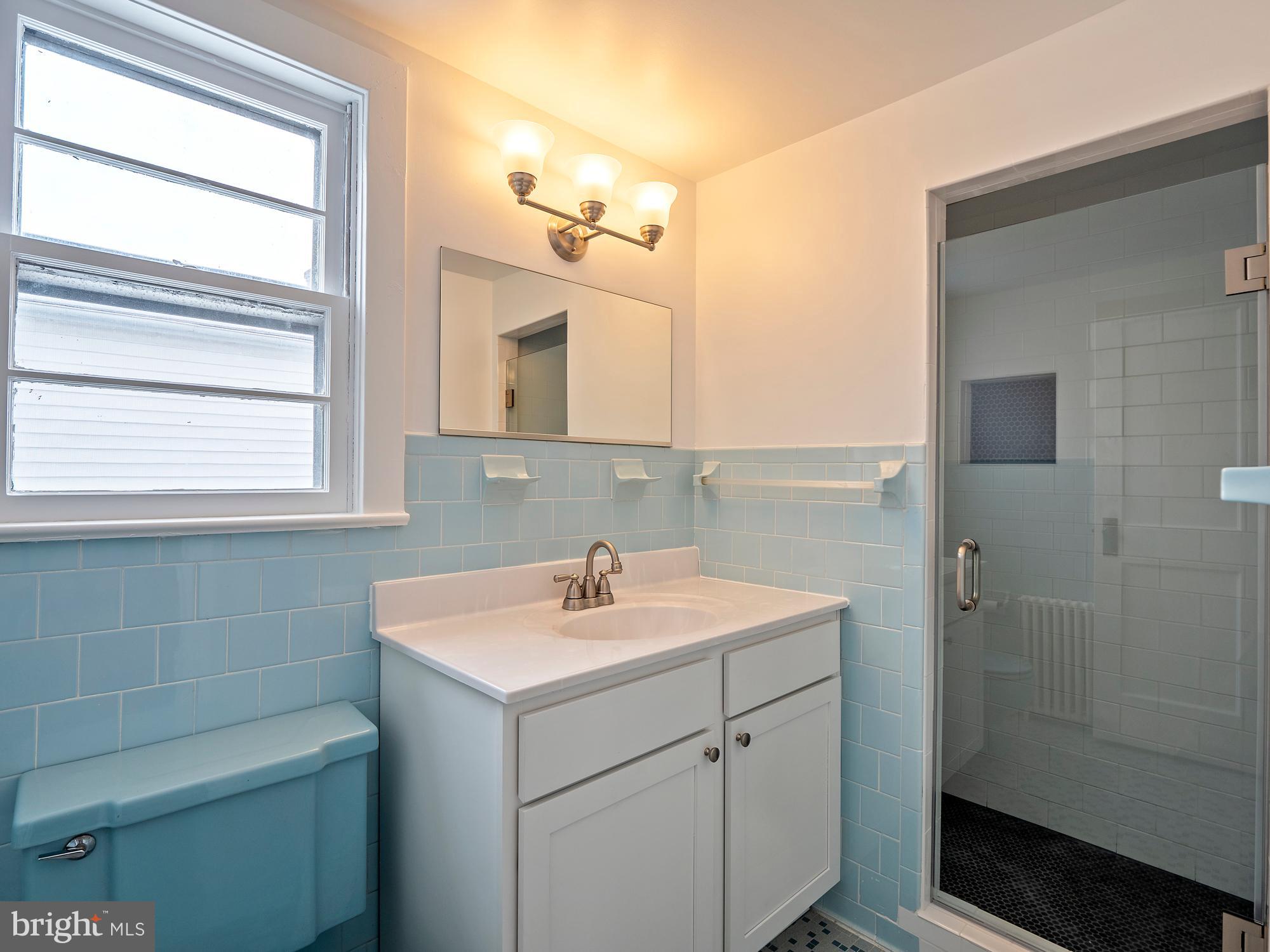 MOUNT VERNON PARK - Residential