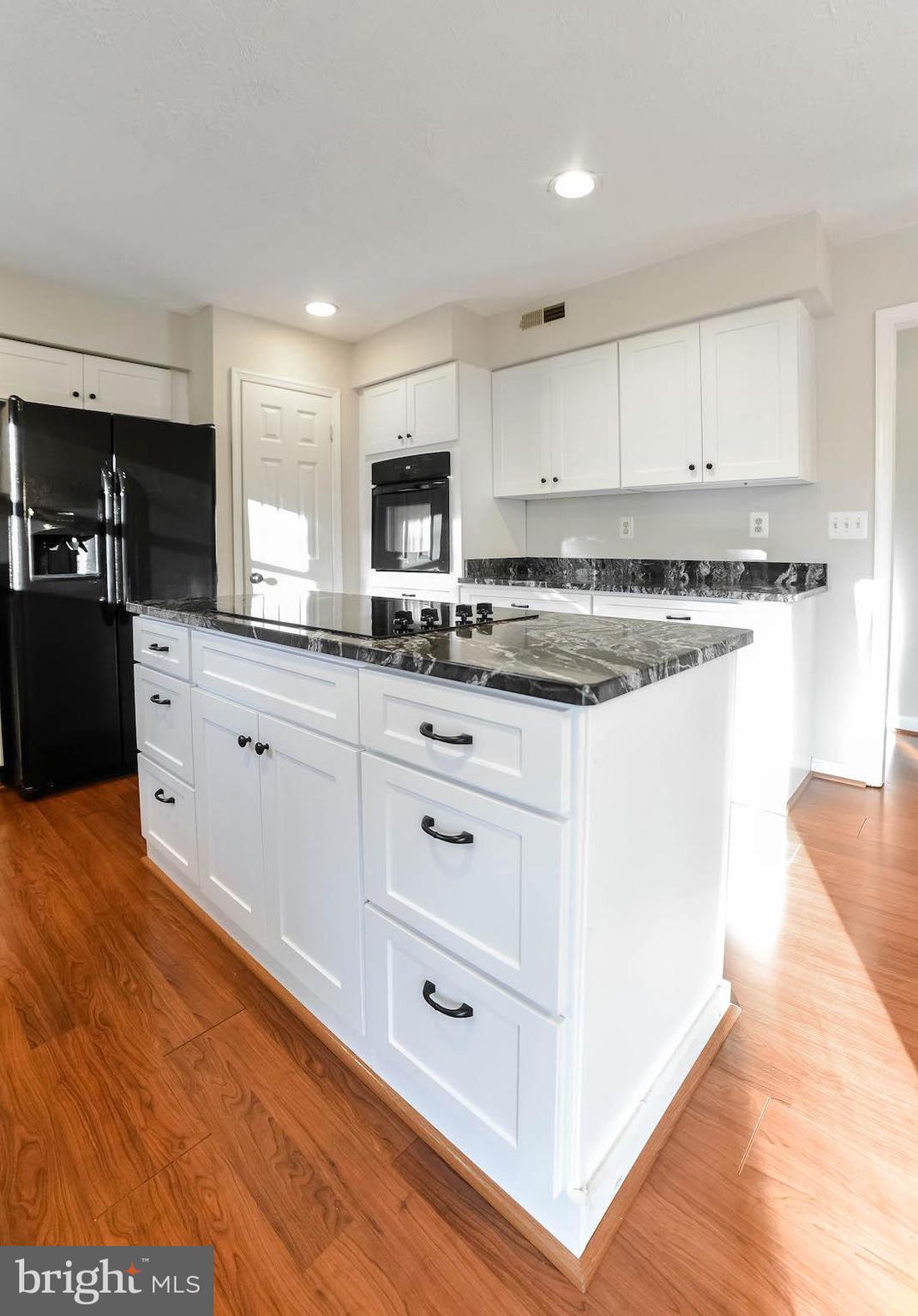 DRUM CLIFFS - Residential