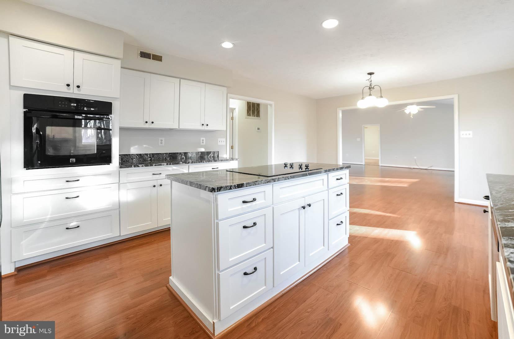 DRUM CLIFFS - Residential