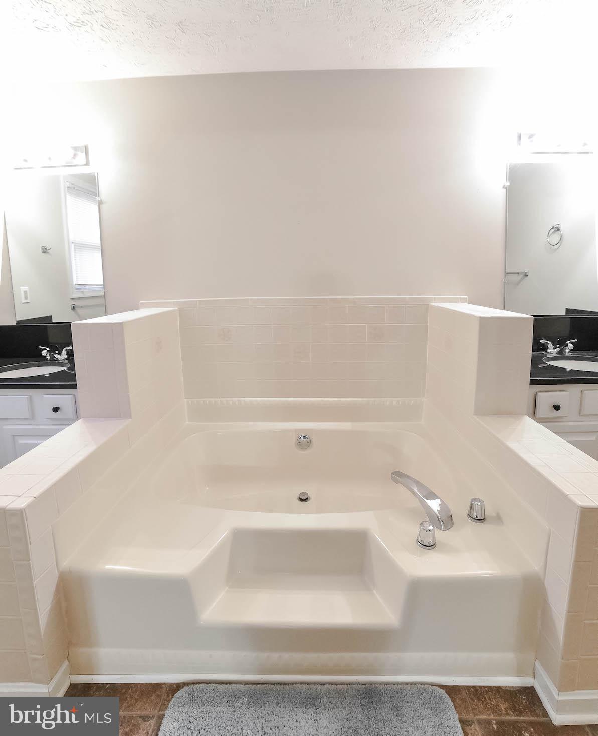 DRUM CLIFFS - Residential