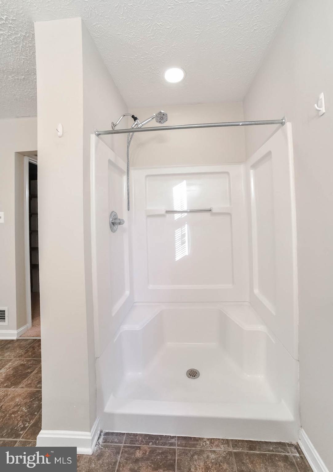 DRUM CLIFFS - Residential