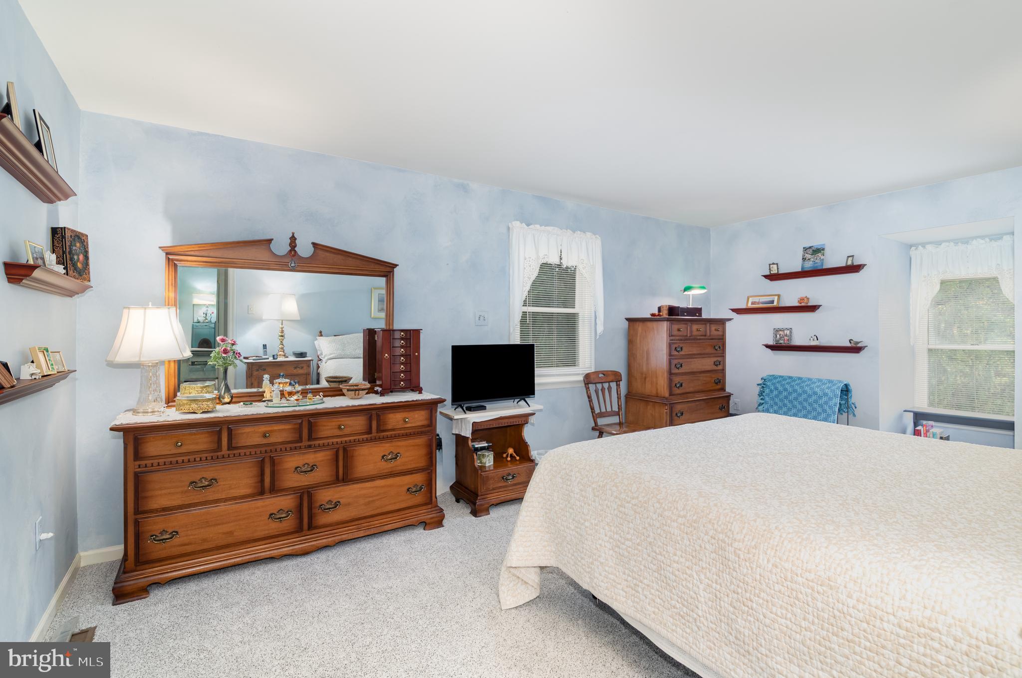 HILLYMEDE - Residential