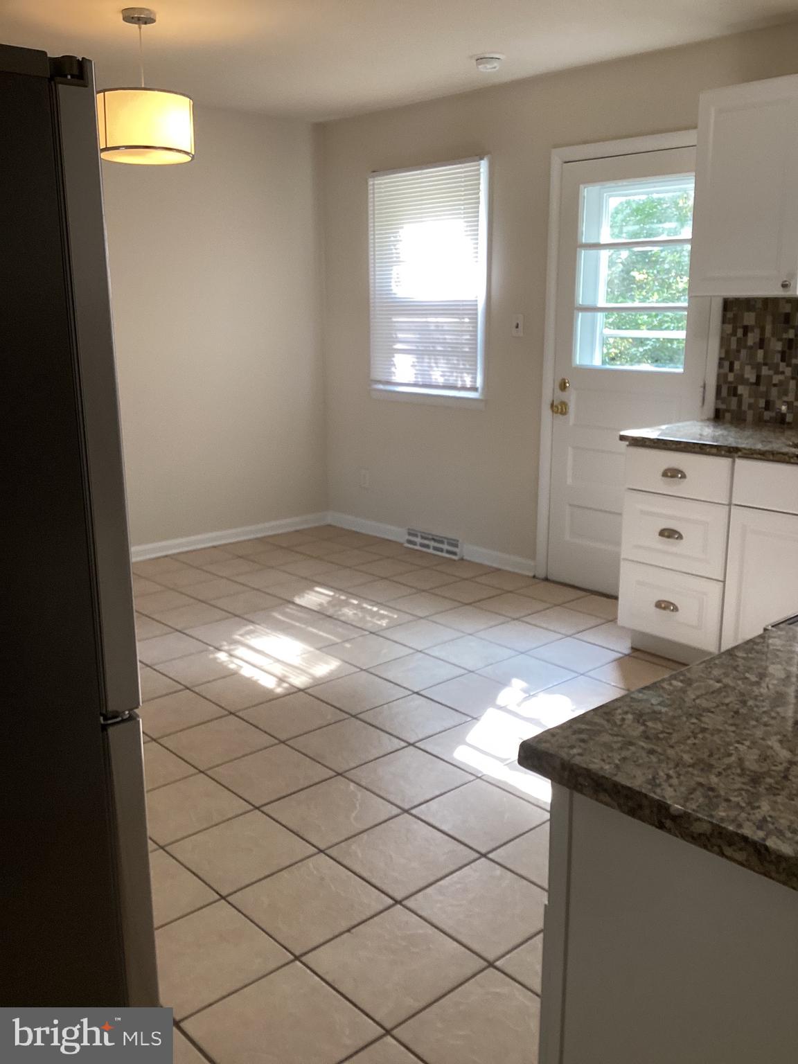 INDIAN VILLAGE IND HEAD - Residential Lease