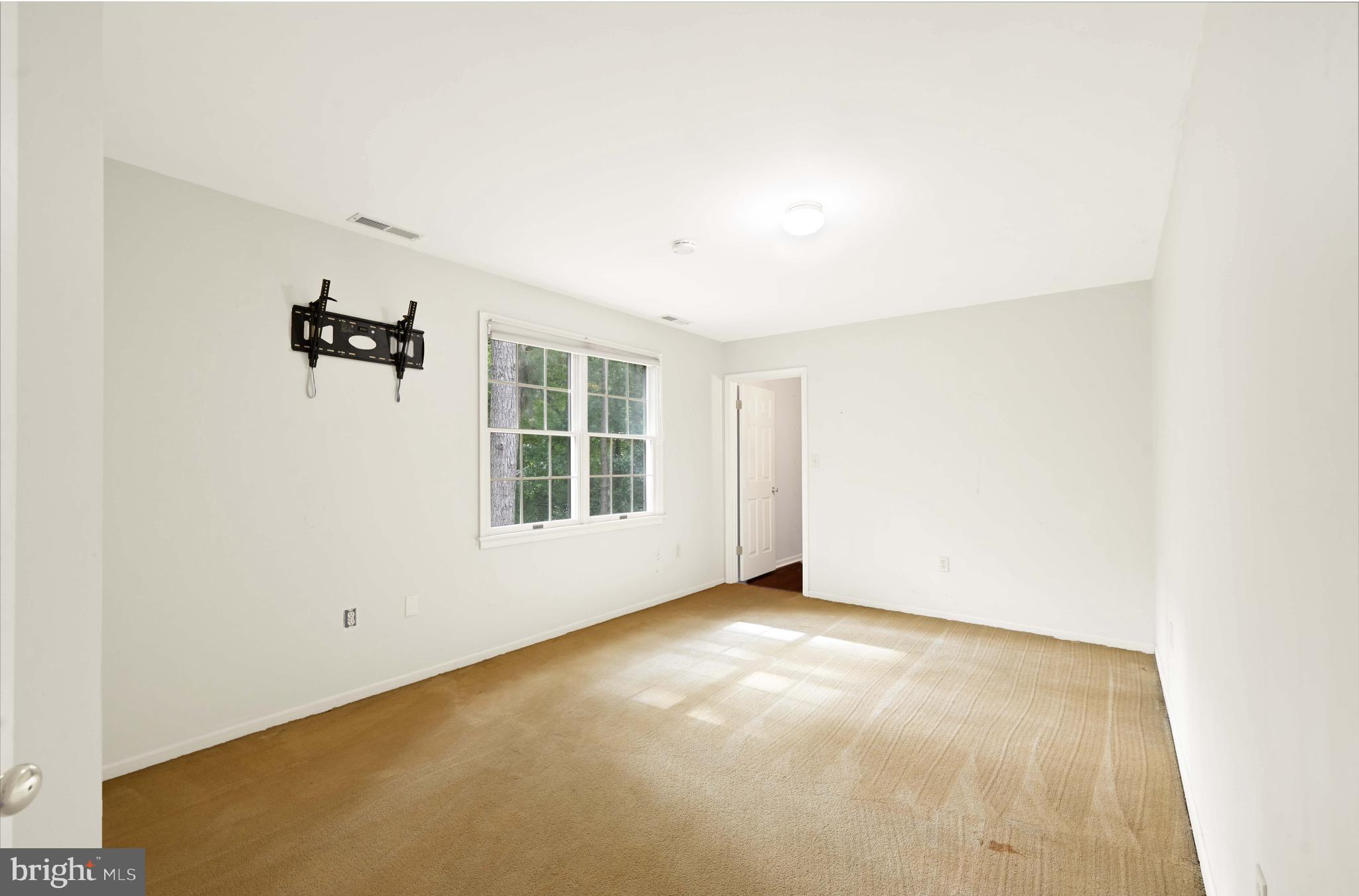 FOXCHASE - Residential