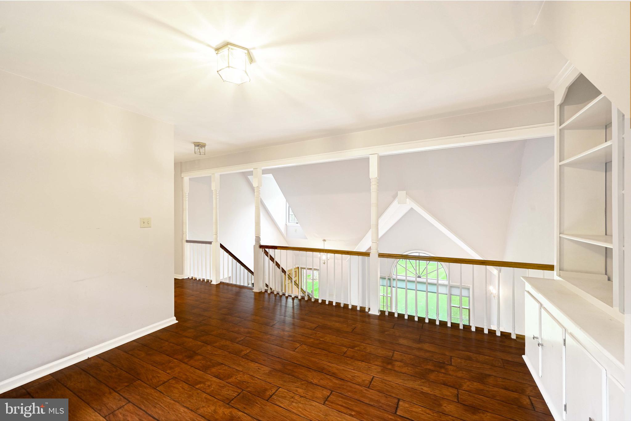 FOXCHASE - Residential