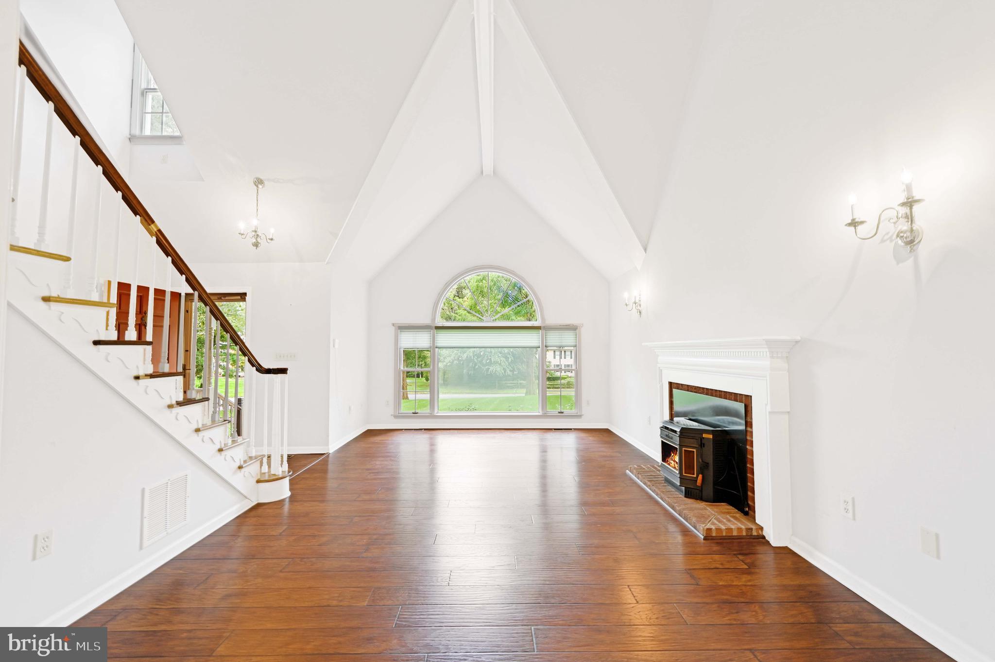 FOXCHASE - Residential