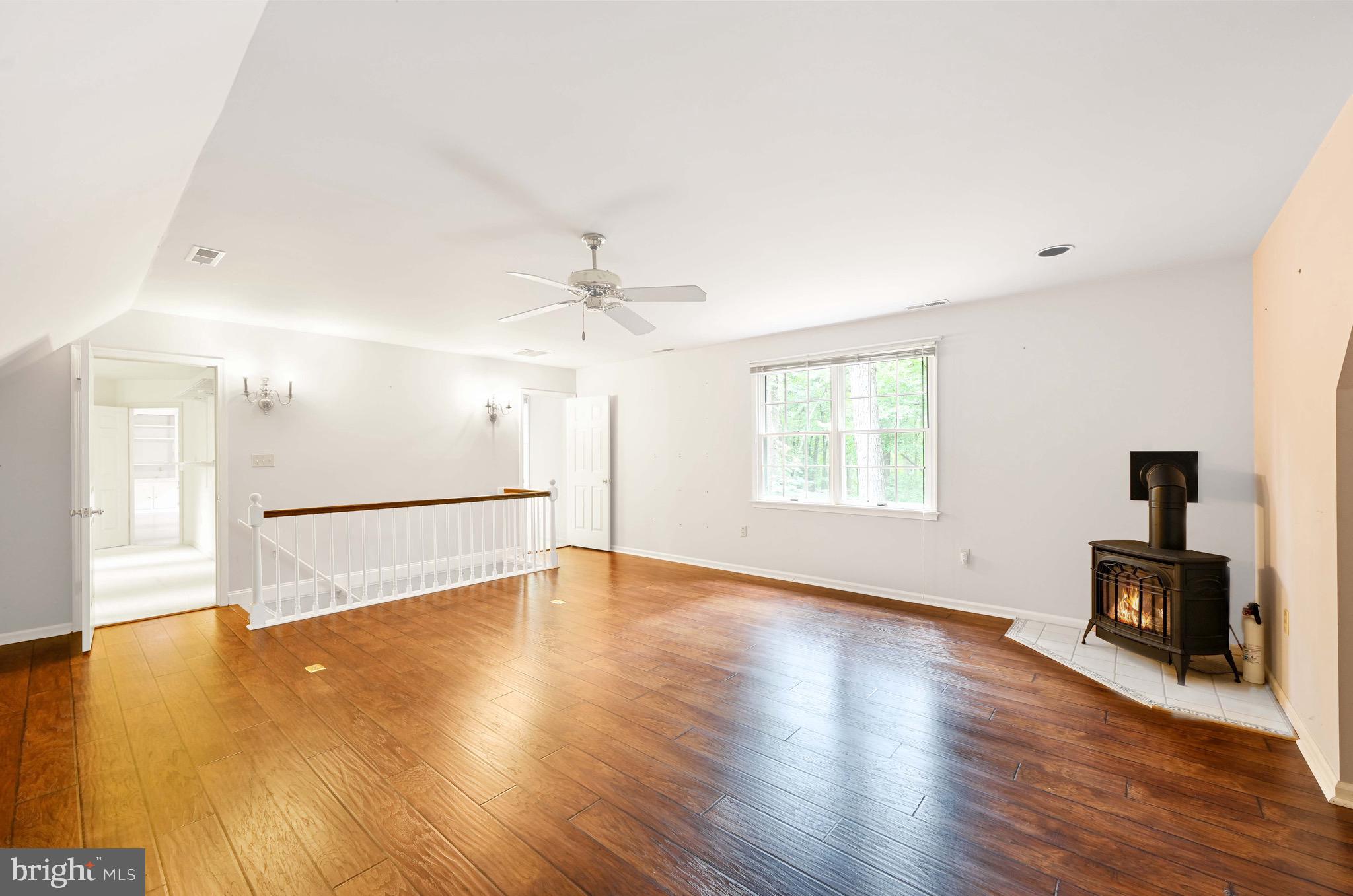 FOXCHASE - Residential