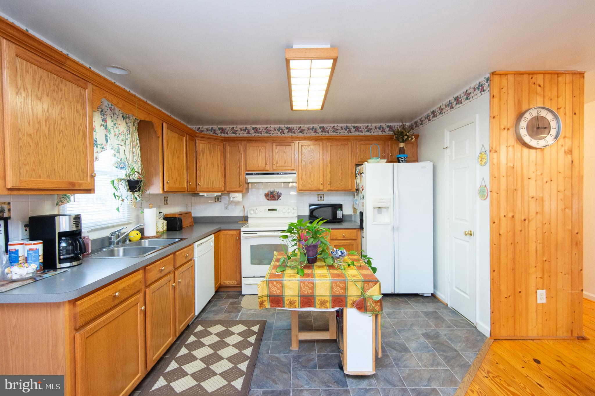 TWO JOHNS - Residential