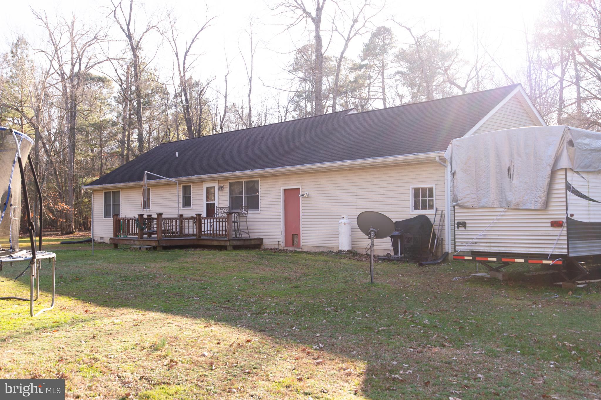 TWO JOHNS - Residential