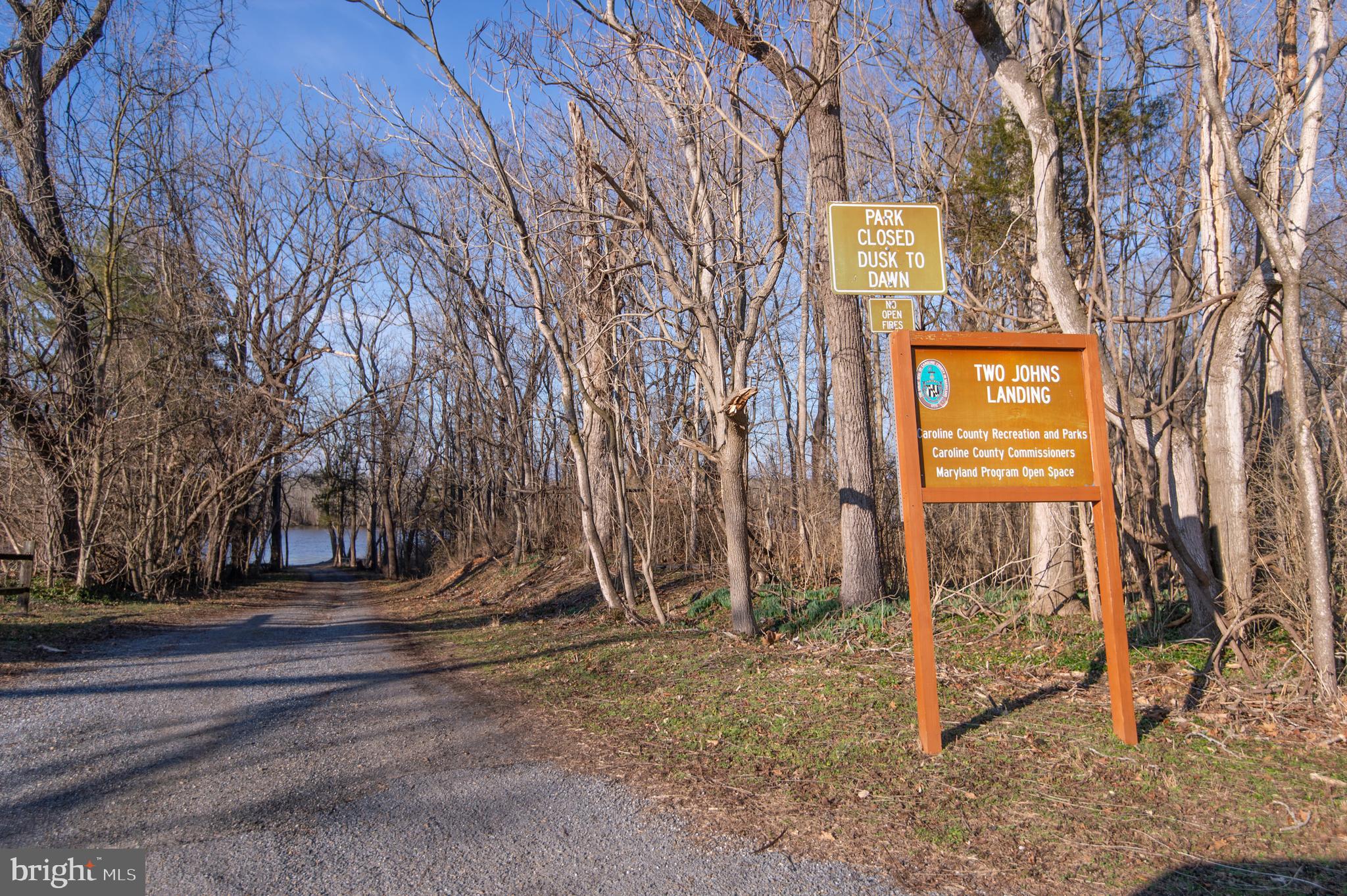 TWO JOHNS - Residential