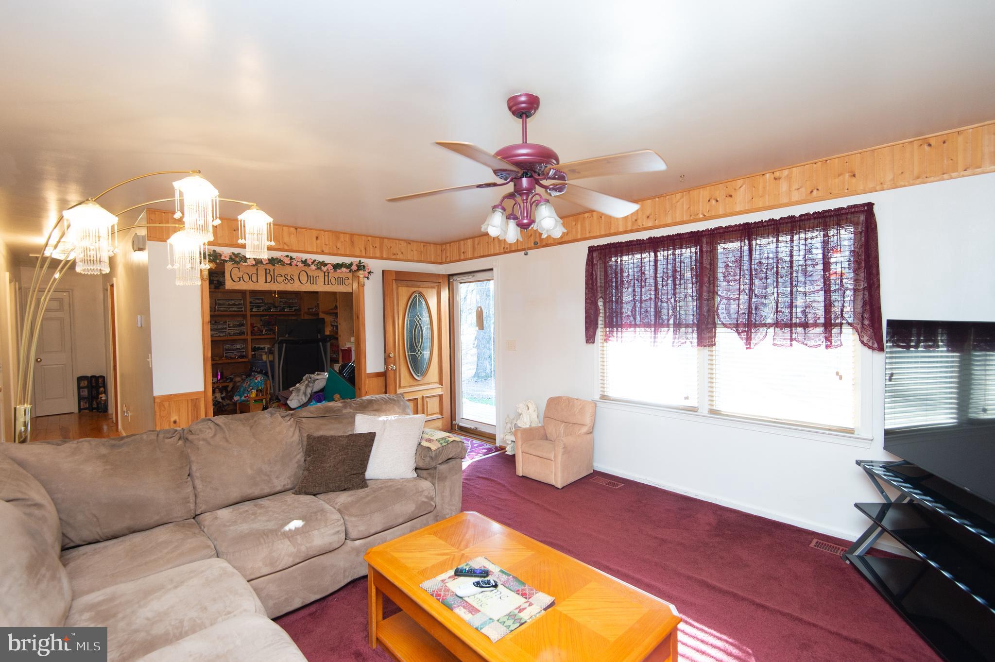 TWO JOHNS - Residential