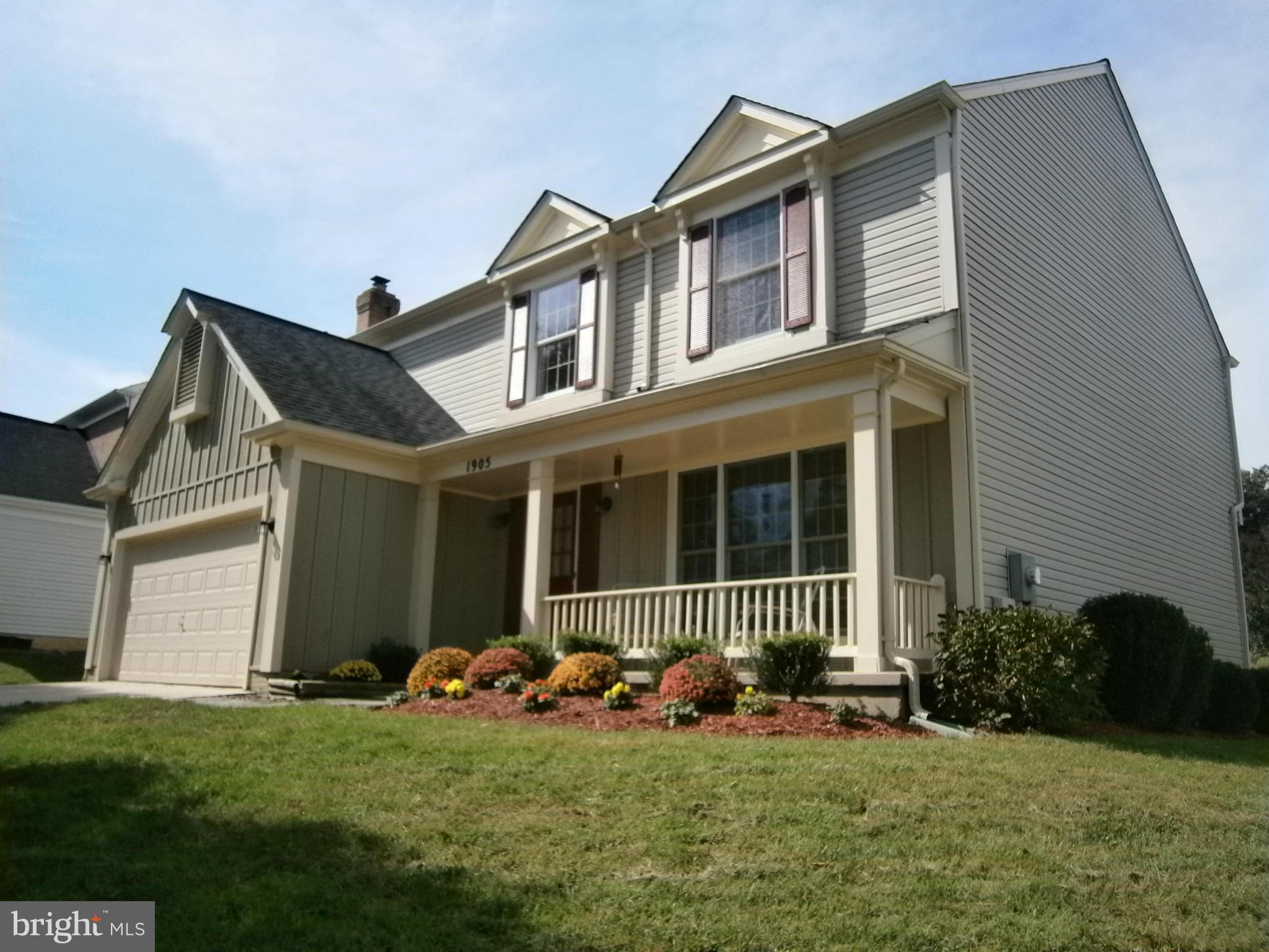 LAKE HALLOWELL - Residential