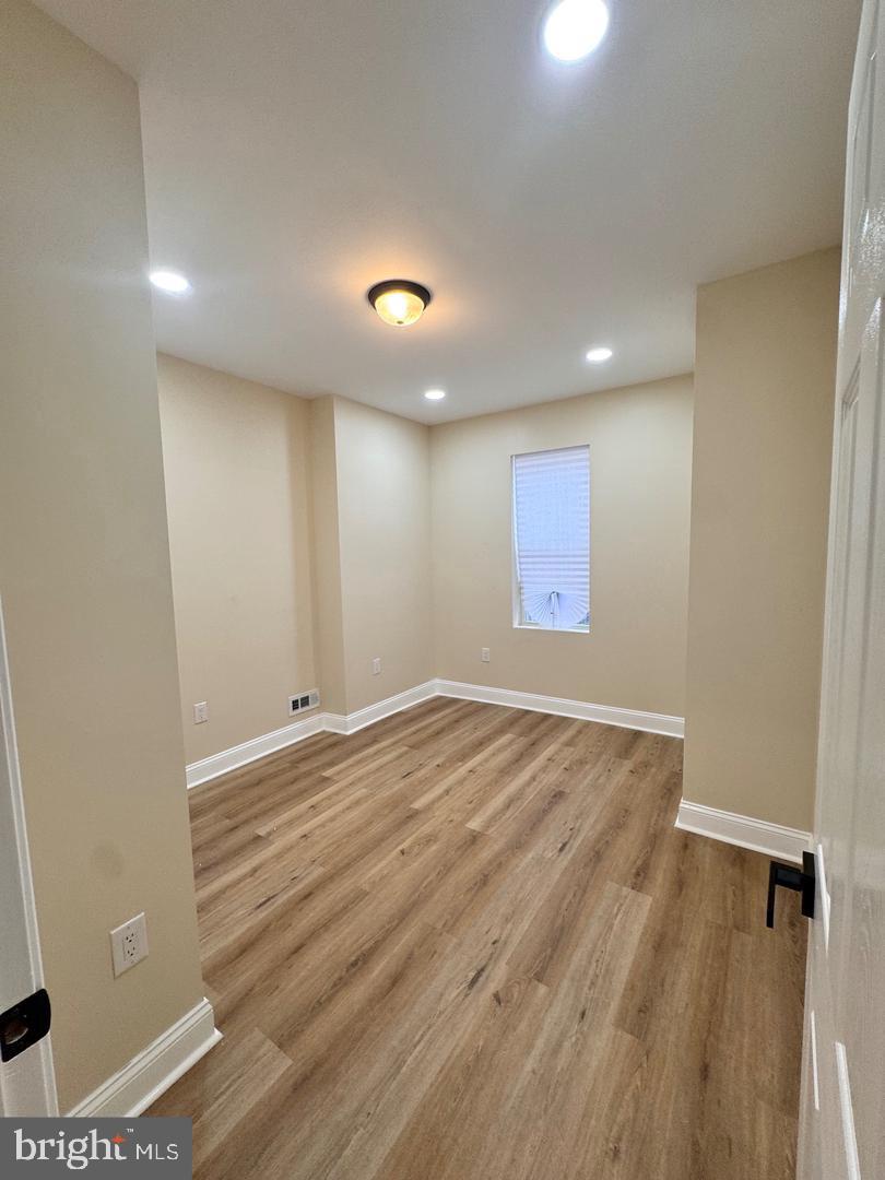 COBBS CREEK - Residential