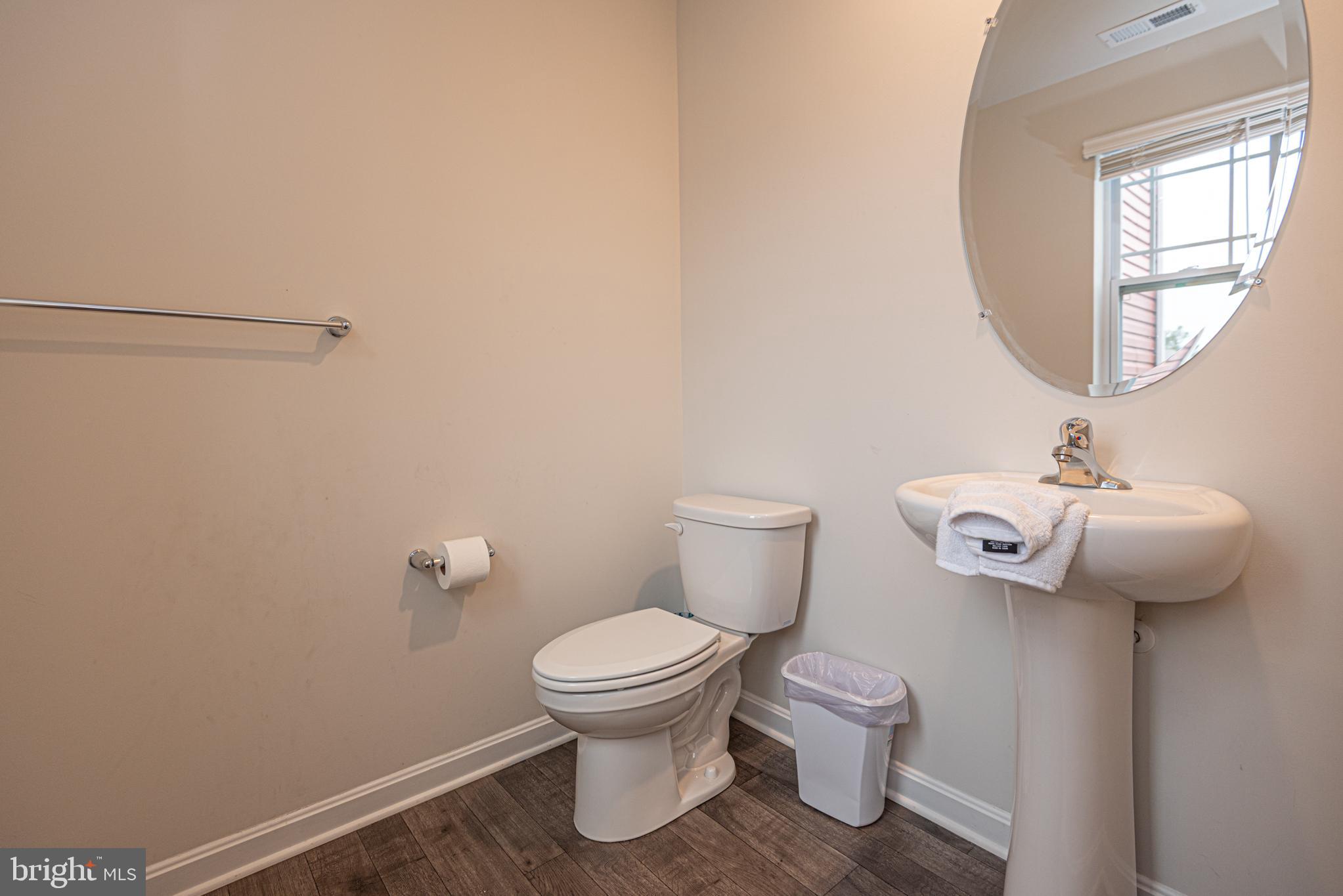 HUNTINGFIELDS - Residential