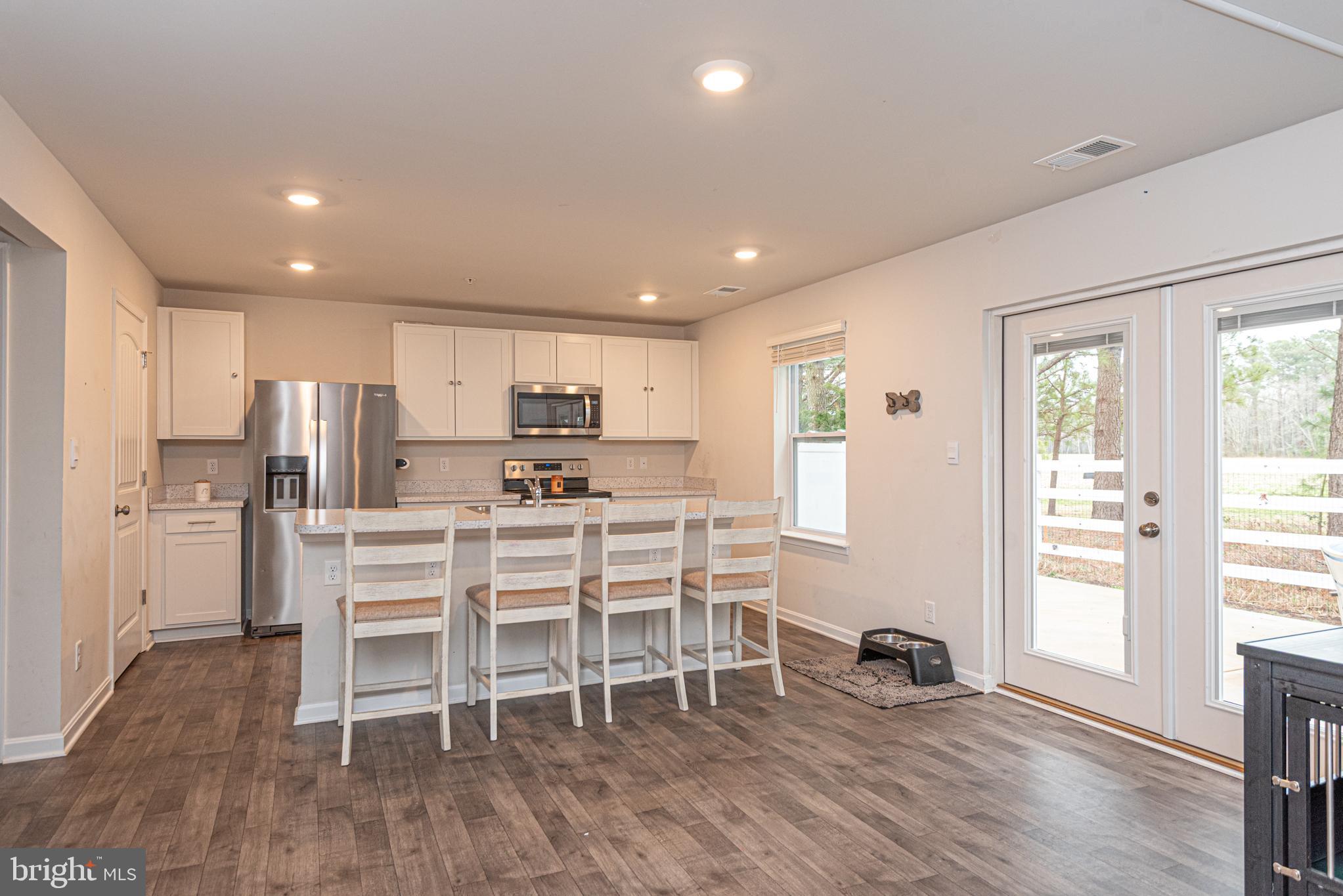 HUNTINGFIELDS - Residential