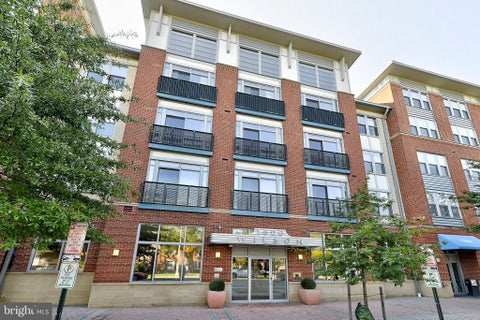 Condo For Rent - 1800 Wilson Boulevard #310<br/> ARLINGTON, VA 22201