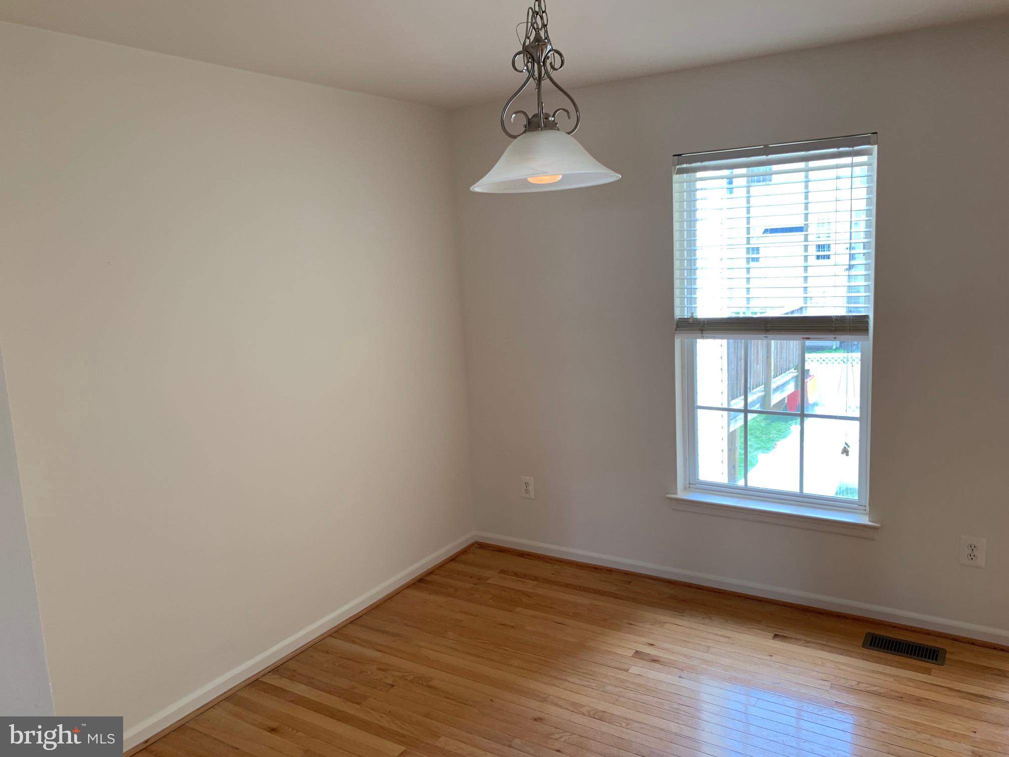 LAKELAND PLACE - Residential