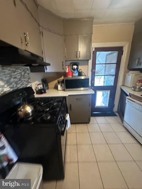 NORRISTOWN - Residential