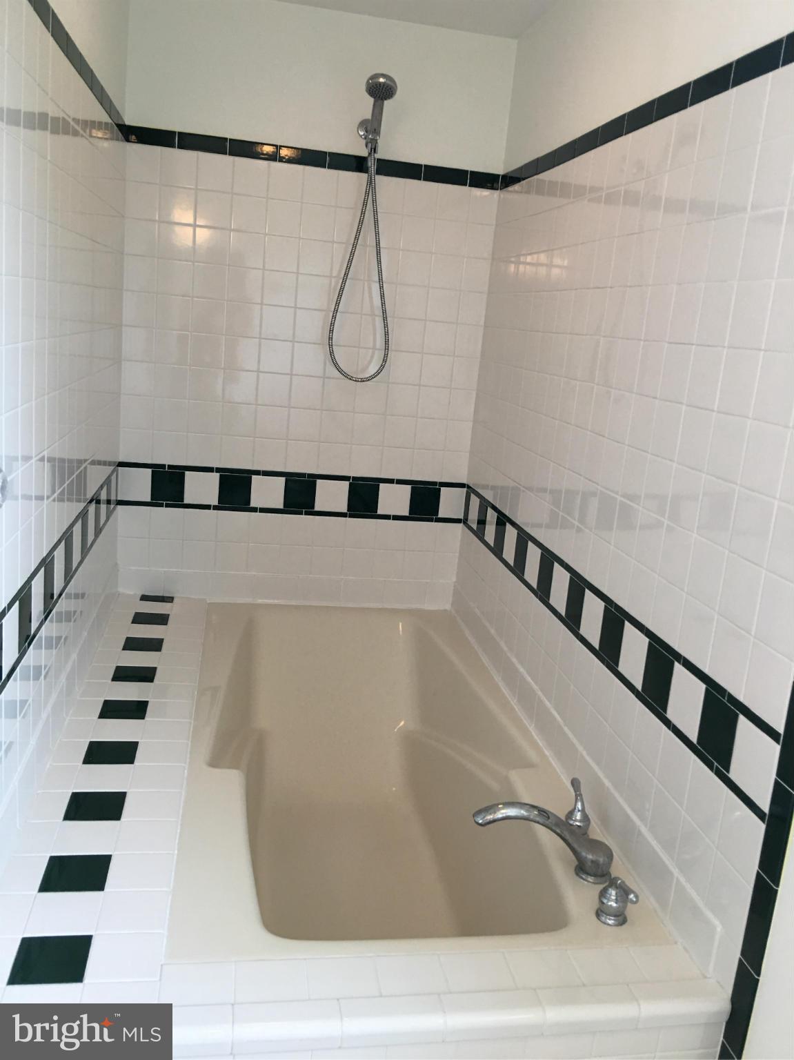 QUAIL RIDGE - Residential