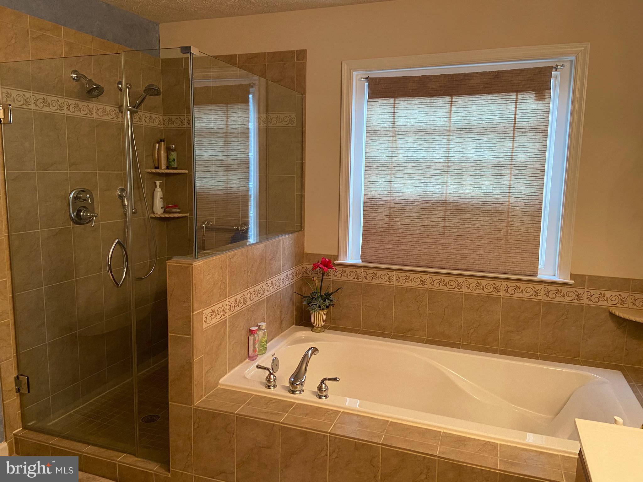 COVENTRY MEADOWS - Residential