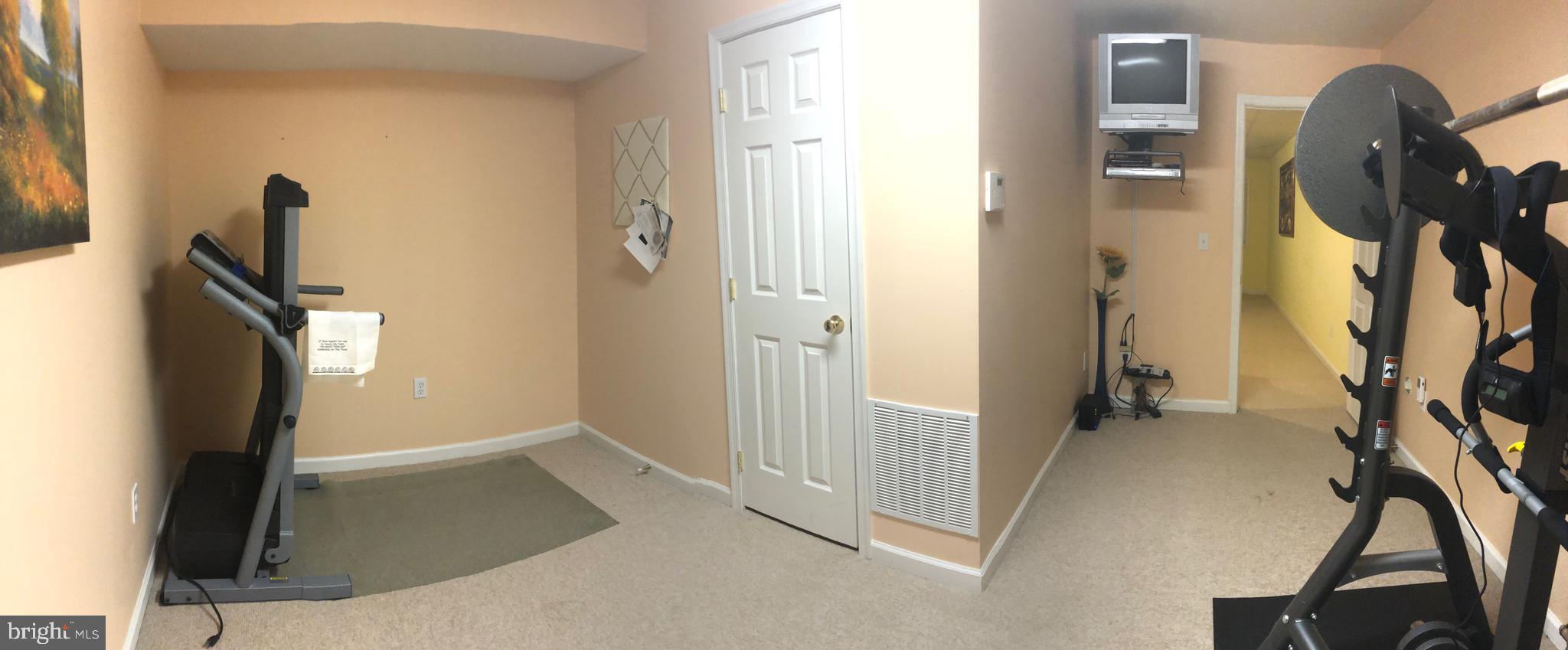 COVENTRY MEADOWS - Residential