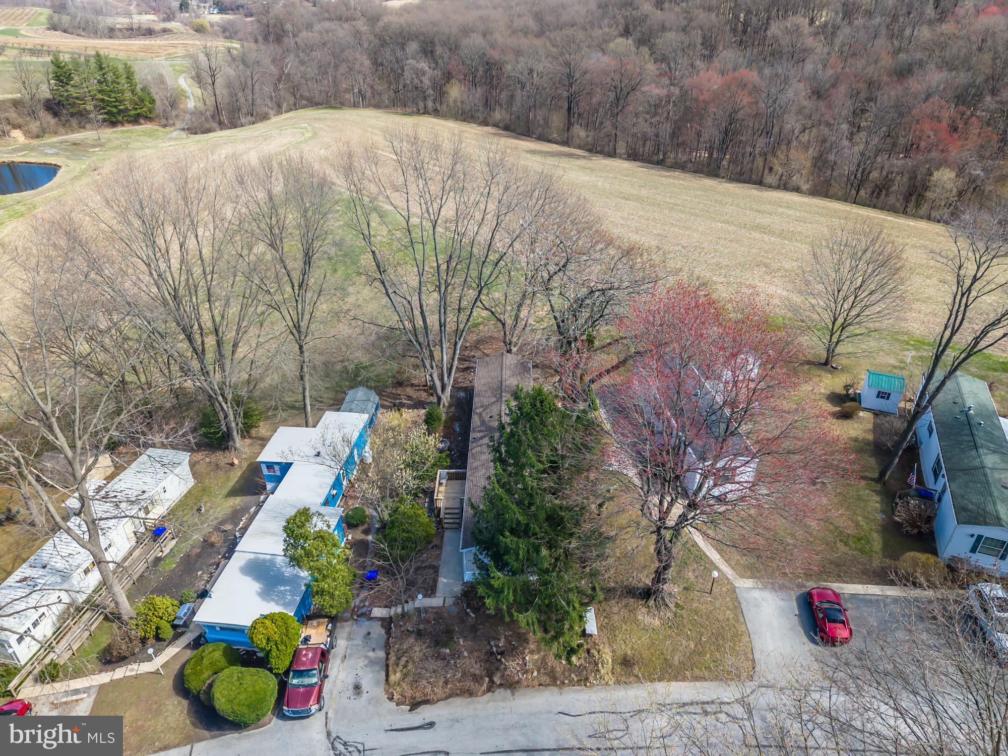 APPLEVILLE EAST - Residential