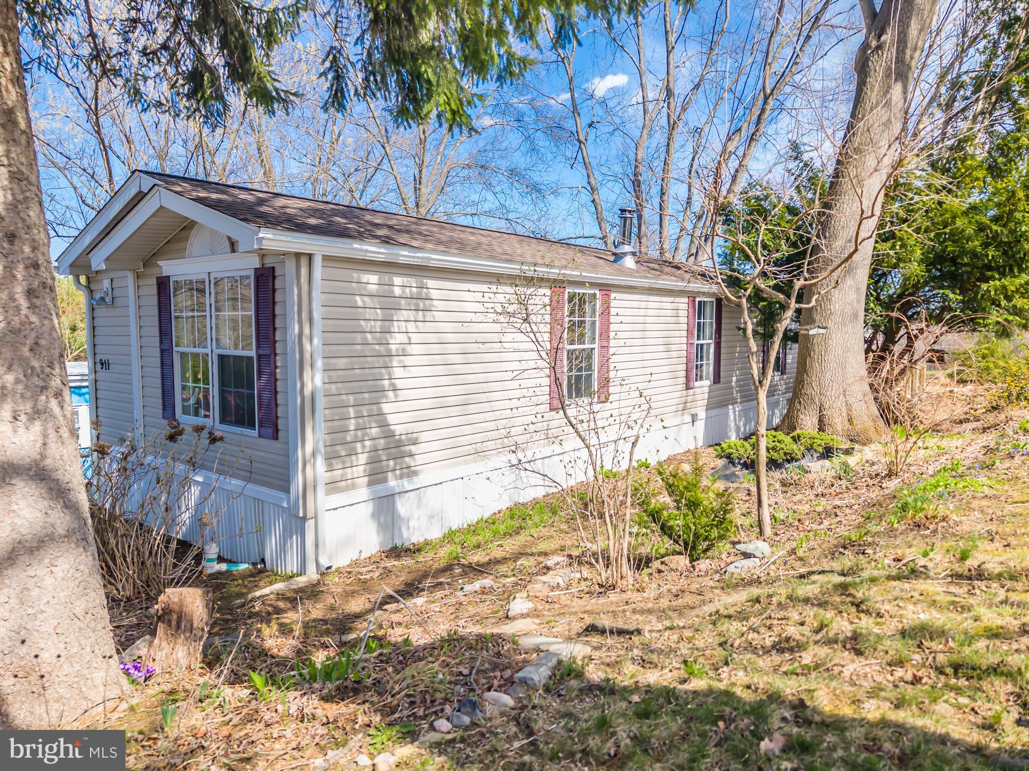 APPLEVILLE EAST - Residential