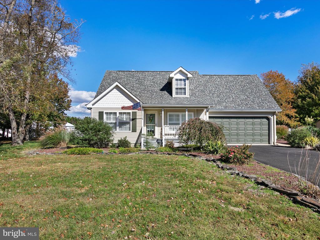 Photo of 24362 Boblin Court, MILLSBORO, DE 19966 (MLS # DESU2096176)