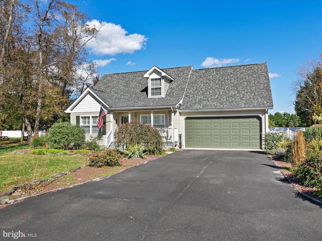 Photo of 24362 Boblin Court, MILLSBORO, DE 19966 (MLS # DESU2096176)