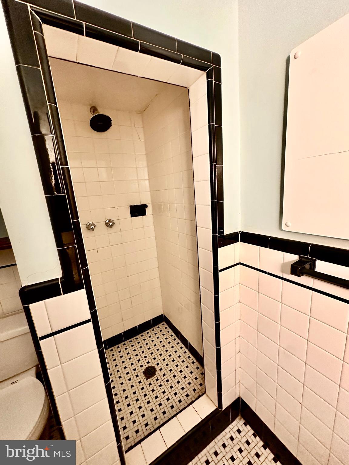 GERMANTOWN - Residential Lease