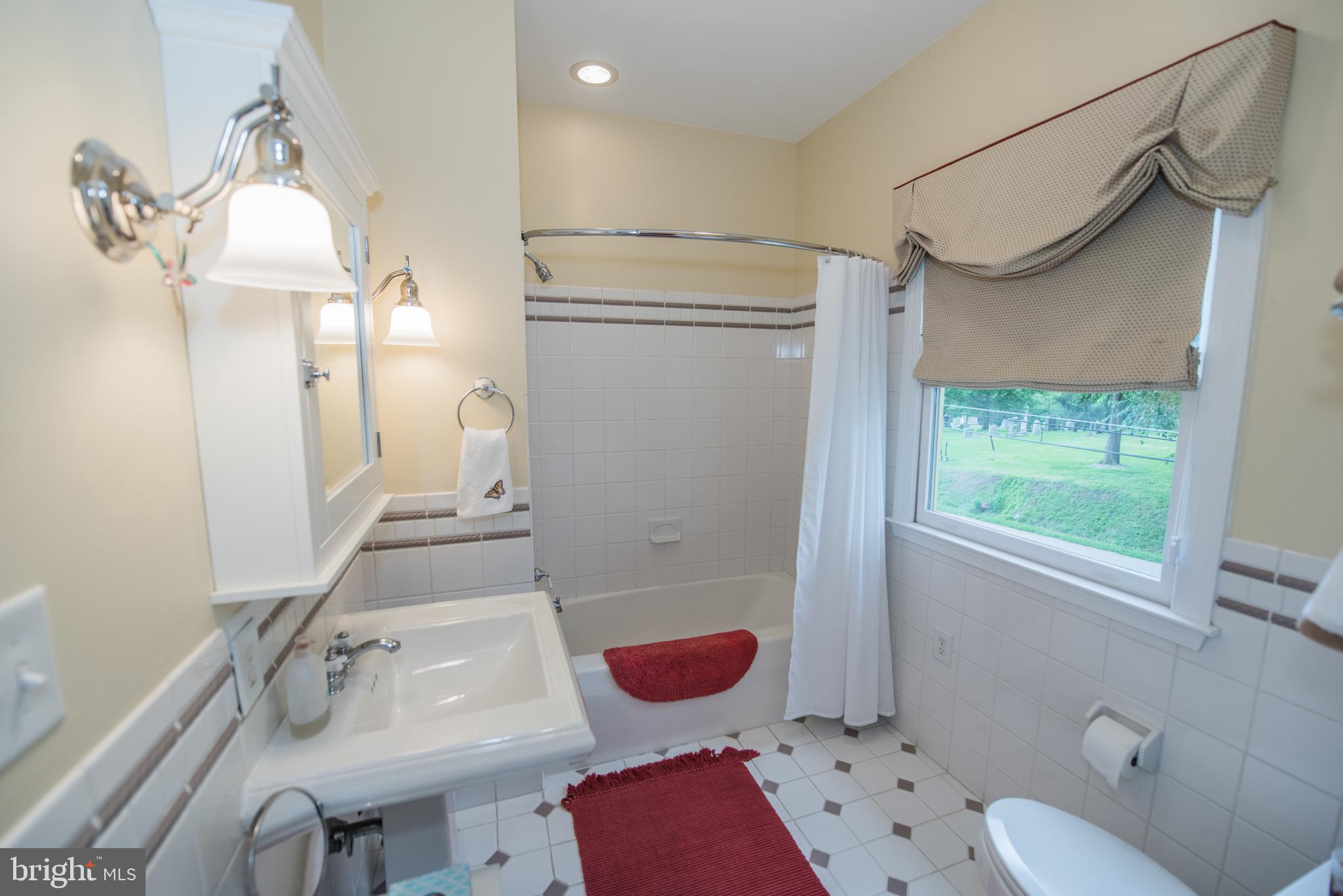 HISTORIC HARPERS FERRY - Residential