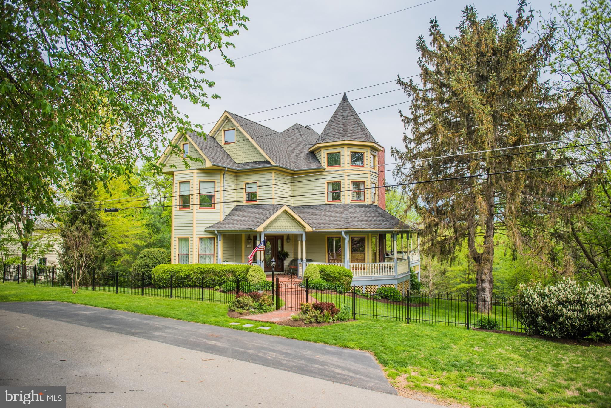 HISTORIC HARPERS FERRY - Residential