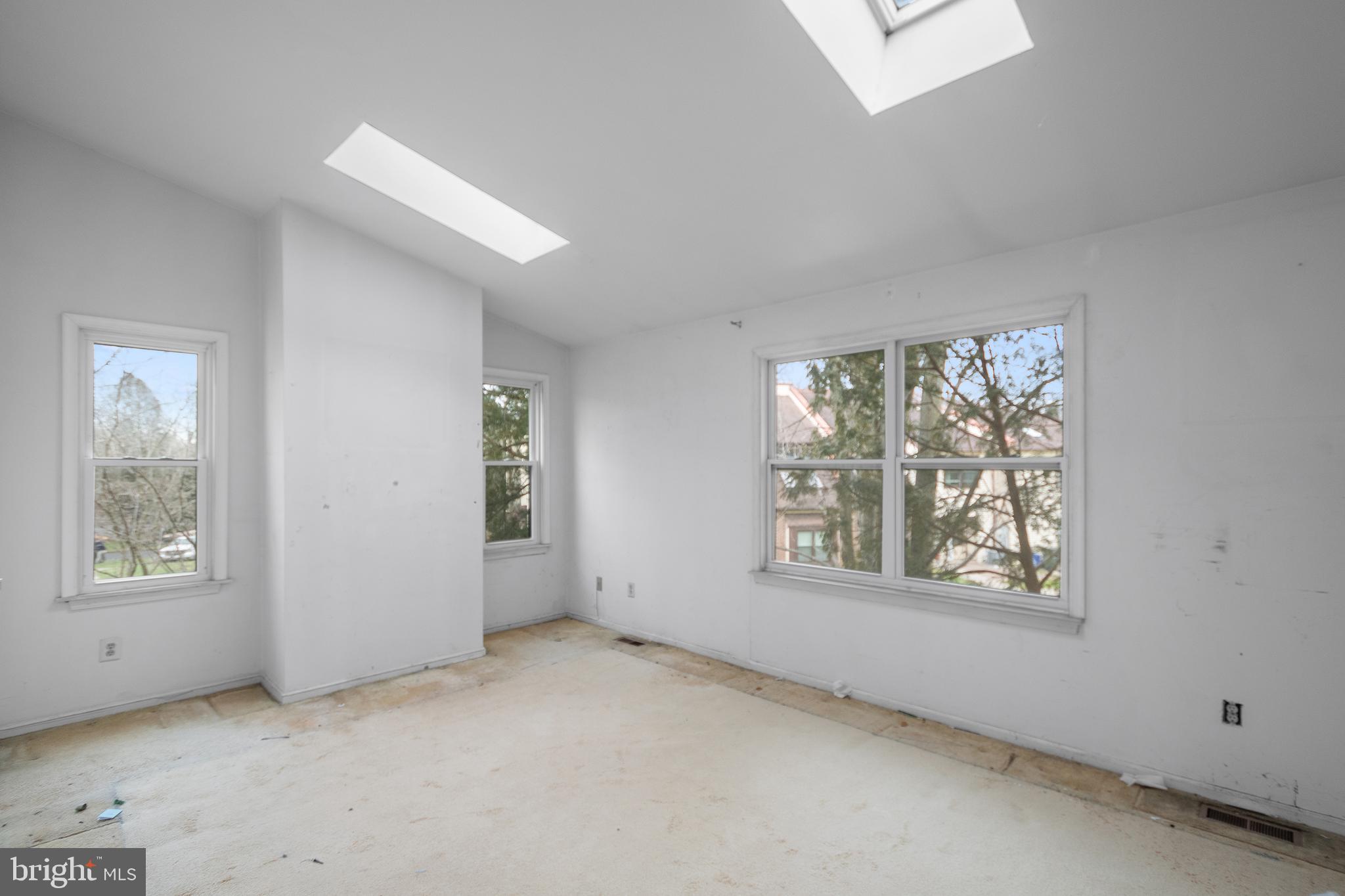 BROOKSIDE - Residential