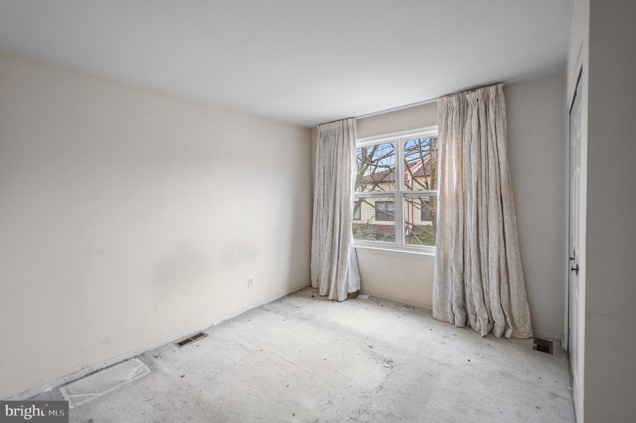 BROOKSIDE - Residential