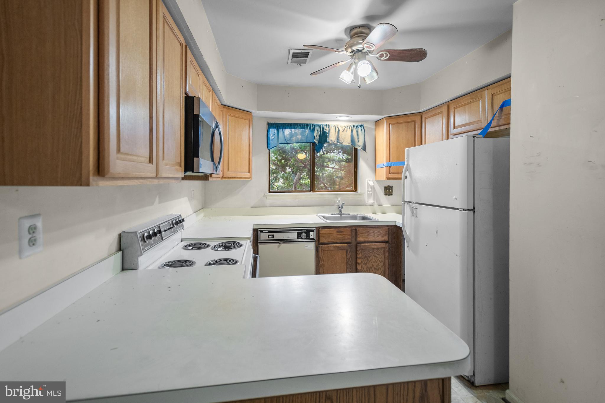 BROOKSIDE - Residential