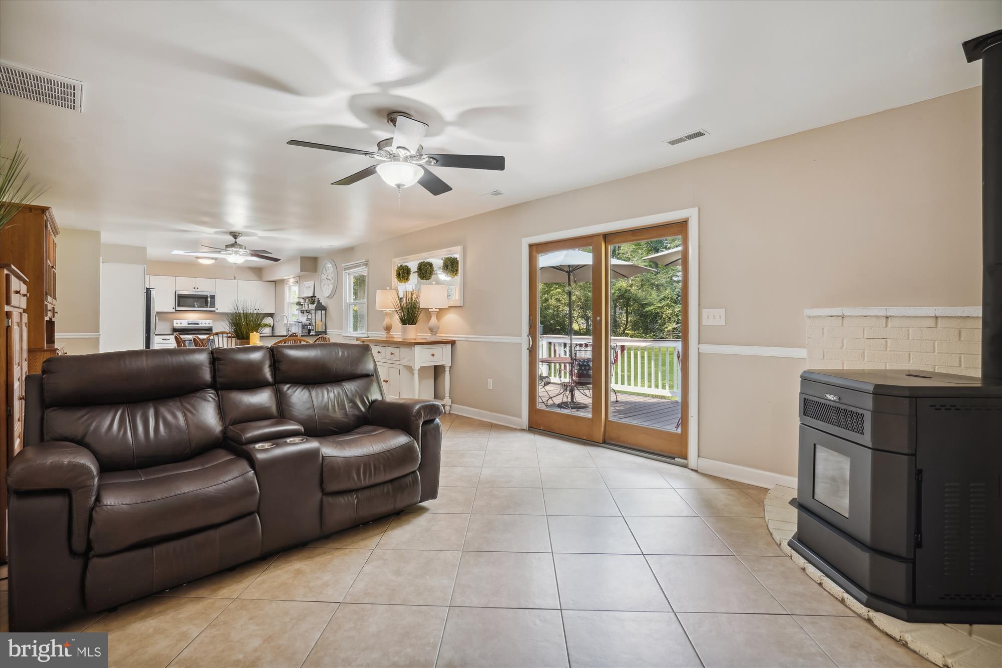 ROMANCOKE ON THE BAY - Residential