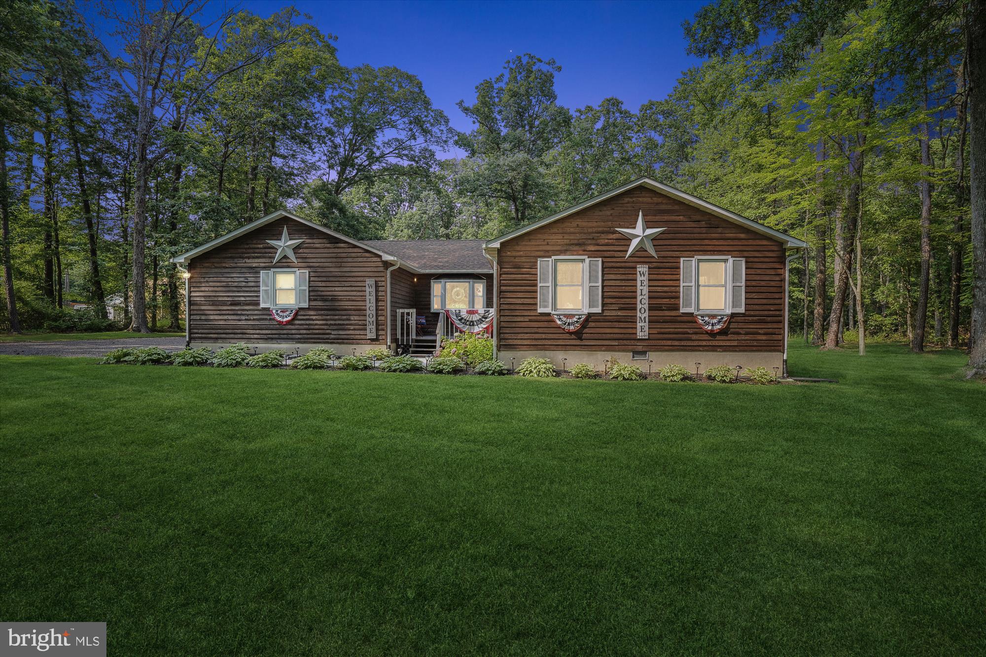 ROMANCOKE ON THE BAY - Residential